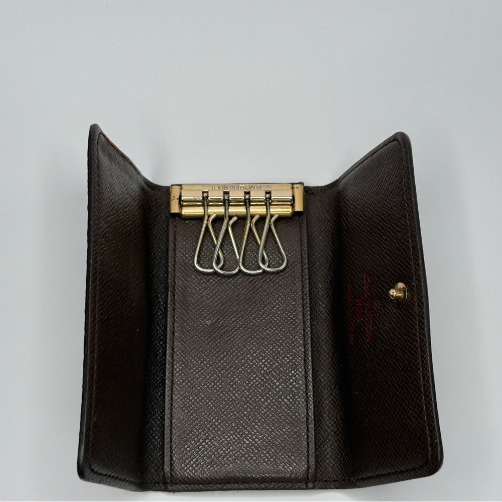 Vintage Louis Vuitton Damier Brown Ebene 4 Key Holder/Wallet, Unisex - Picture 6 of 10